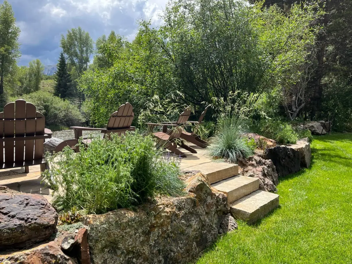 Fire pits outdoor kitchens